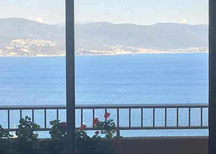 Vista Di Nata En Entre Et Maquis Lägenhet *