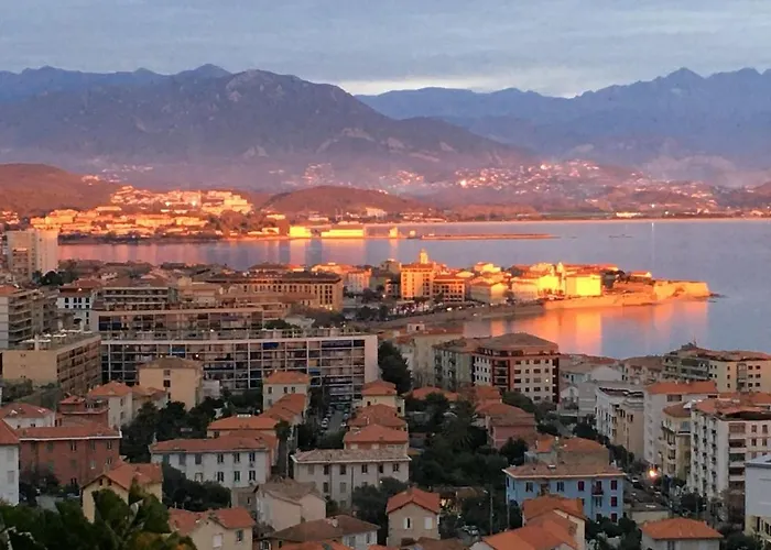 Lägenhet Vista Di Nata En Entre Et Maquis